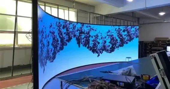 8 ft curved display real examples